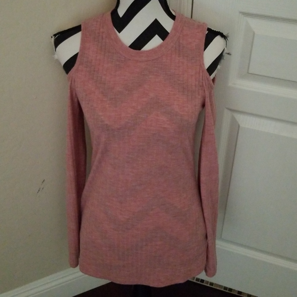 Ezra Super Soft Long Sleeve Top NWOT
